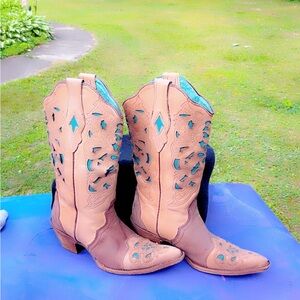 Holiday special . Vintage Corral Tan Leather Heeled  Cowboy Boots w/ Teal Accent
